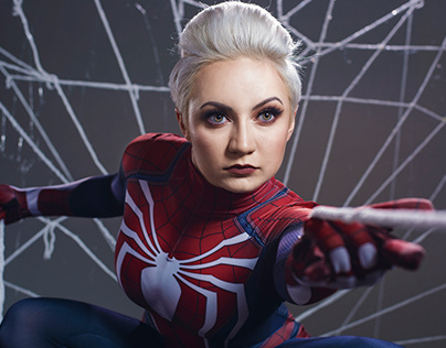 Spider-Man Cosplay by Vixie