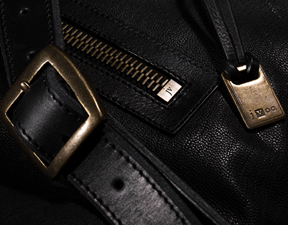 Signature Details | Collection Leather | John Varvatos
