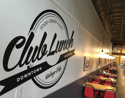Club Lunch Wall Logo