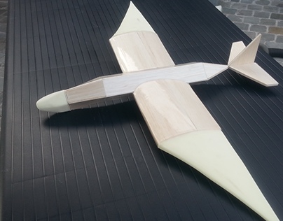 Balsa wood glider