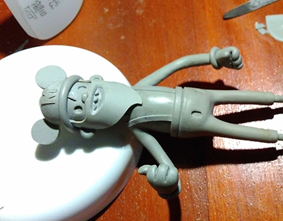 W.I.P sculpture the call name " Mick - Micky"