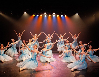 TIPS ON HOW TO PREPARE FOR A DANCE PERFORMANCE