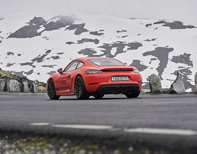 Porsche road trip in Norway