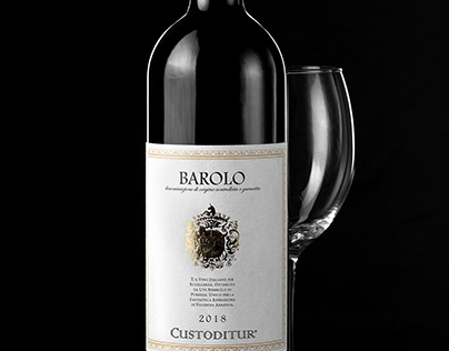 Wine Barolo / Wino / Вино