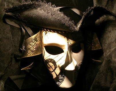 Venetian Mask "Ala Bauta Musica"