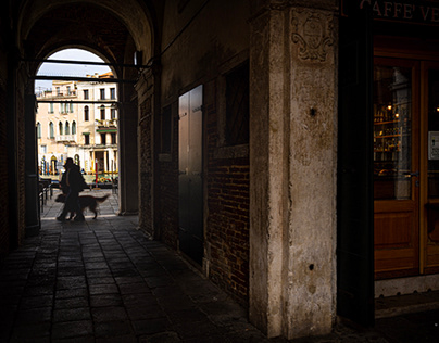 Street Scenes, Venezia - Rialto