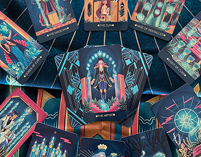 Fantôme: A Multidimensional Tarot Deck