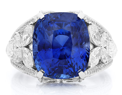 2019 Sapphire Diamond Ring Jewelry Photography