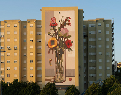 'Florescer' - mural in Lisbon