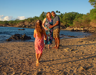 Hawaii Beach Family Photoshoot