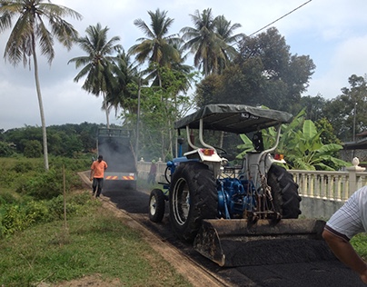 Working Down The Kpg Ayer Limau Road