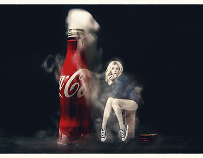 Photoshop Manipulation | Girl with smoke Coca