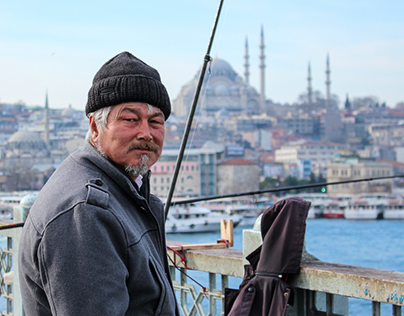 Crossing the bridge - ISTANBUL