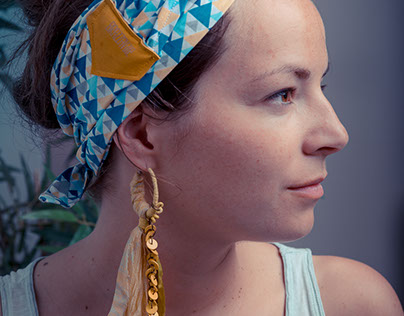 Woman with headband - Cécile