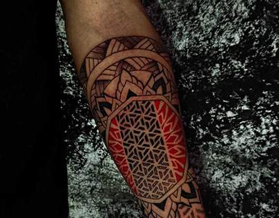 tattoo geometric slevee