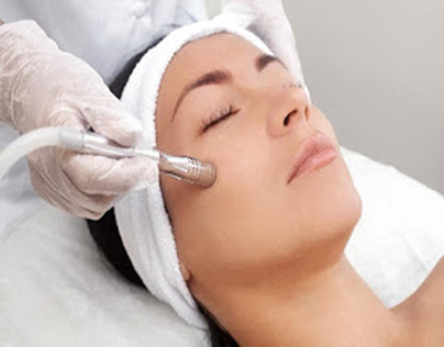 Microdermabrasion – Procedure, Uses And Benefits