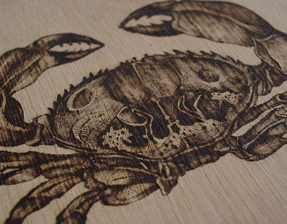 Pyrography chopping board, Crab, oak.