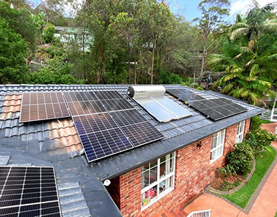 Installed 10.37 kW solar panel system at Horsfield Bay
