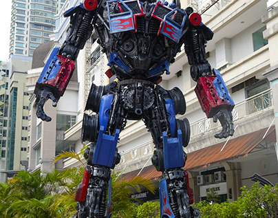 Optimus Prime (Transformers)_Photography