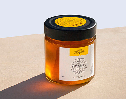 Medíček Jánošíček - honey packaging design