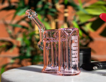 How to Clean Glass Bongs