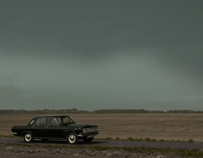The father. Gaz Volga, what a beauty.