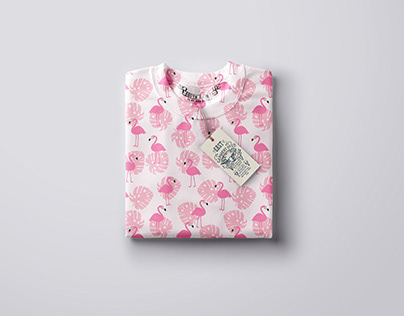 Design of T-shirts with flamingos.