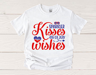 Sparkler kisses 4th of July wishes T-shirt Design