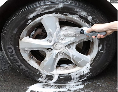 Car Wheel Tire Rim Scrub Brush | Ultimateunveils.com