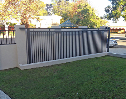 Driveway Swing Gate for Home and Commercial Site