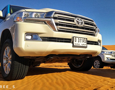Sand Dune Bashing feat. Toyota Land Cruiser