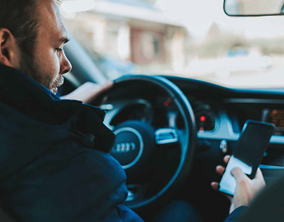 know how distracted driving can cause a car crash?
