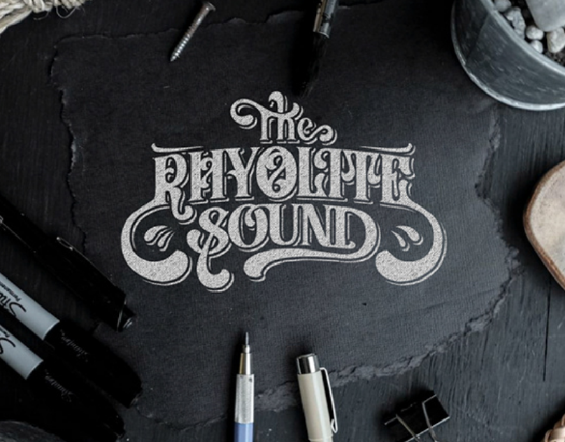 I will design classic retro vintage hipster or hand lettering logo