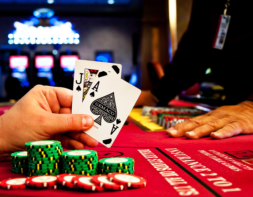 Играть в карты гейм в какой покер играть на деньги онлайн