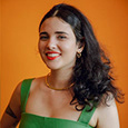 Júlia Pazzini's profile