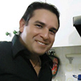Profil Andres Alcala